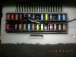 Club Volvo. Ru - Как убрать с глаз зарядники, блоки питания и провода?