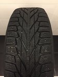 Club Volvo. Ru - ЦЕНА СНИЖЕНА Диск "Segin" 7,5 x 17 + Nokian Hakkapelitta R2 SUV 235/65 R17 ( 4 шт. в сборе)