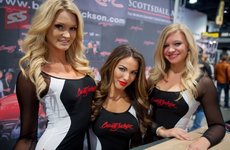 Club Volvo. Ru - Запретили девушек на выставках и соревнованиях