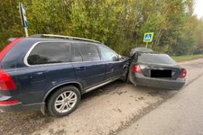 Club Volvo. Ru - XC90 и Мондео столкнулись на "Золотом Кольце" Club Volvo. Ru - XC90 и Мондео столкнулись на "Золотом Кольце"