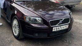 Club Volvo. Ru - Решетка радиатора Volvo s40