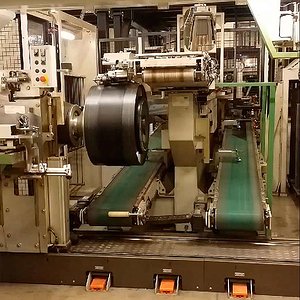 Экскурсия Клуба Вольво на завод Nokian Tyres