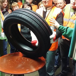 Экскурсия clubvolvo.ru, на завод Nokian Tyres, Всеволожск,