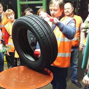 Экскурсия clubvolvo.ru, на завод Nokian Tyres, Всеволожск,