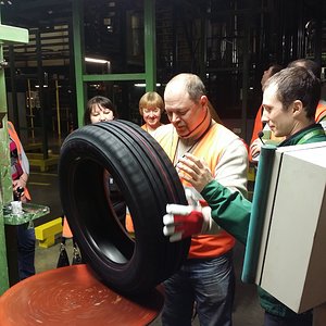 Экскурсия clubvolvo.ru, на завод Nokian Tyres, Всеволожск,
