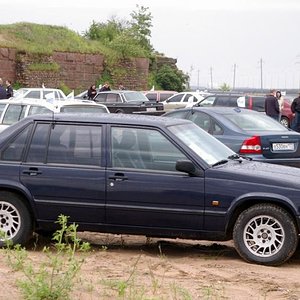 940 2.3L 1993 г.р.