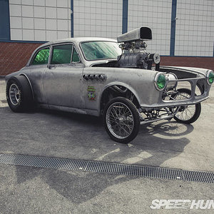 Volvo Hemizon, двигатель Крайслер Hemi мех. нагнетатель, 500 л.с.