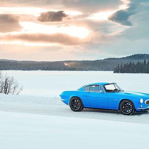 Volvo P1800 Cyan,