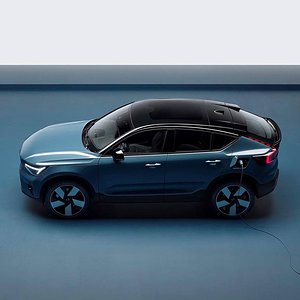 Volvo C40 Recharge, новый Volvo 2022, новый вольво C40,