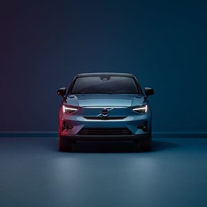 Volvo C40 Recharge, новый Volvo 2022, новый вольво C40,