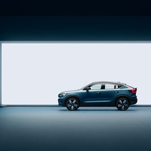 Volvo C40 Recharge, новый Volvo 2022, новый вольво C40,