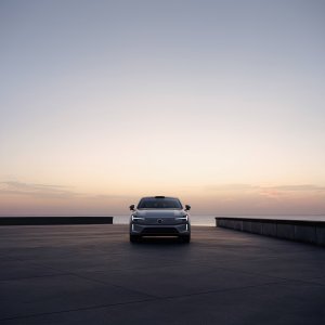 342380_Volvo_ES90_Exterior.jpg