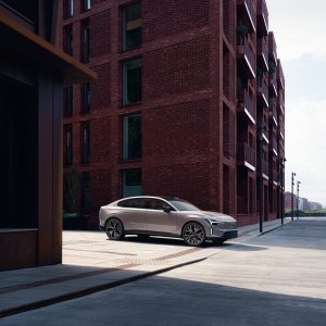 342393_Volvo_ES90_Exterior.jpg
