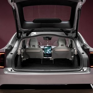 342399_Volvo_ES90_Exterior.jpg