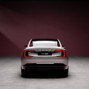 342404_Volvo_ES90_Exterior.jpg