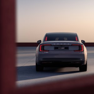 342440_Volvo_ES90_Exterior.jpg