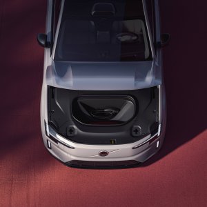 342451_Volvo_ES90_Exterior.jpg