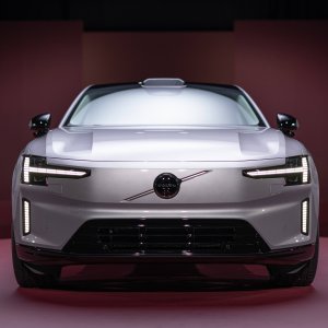 343509_Volvo_ES90_reveal_event.jpg