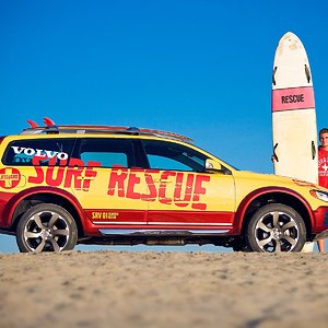 Volvo-XC70_Surf_Rescue_Concept-2007-1600-0d.jpg