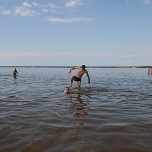 145.jpg