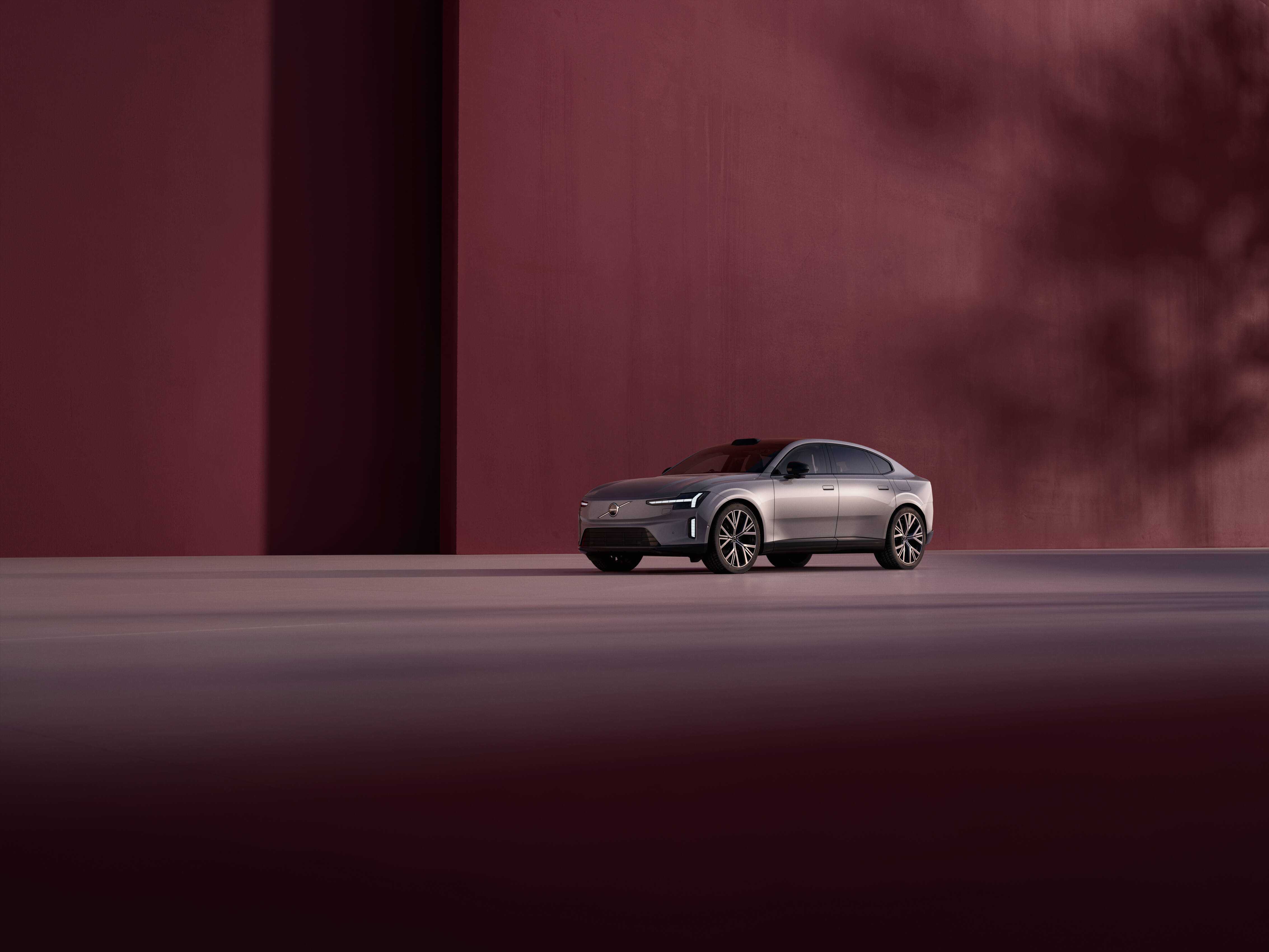 342425_Volvo_ES90_Exterior.jpg