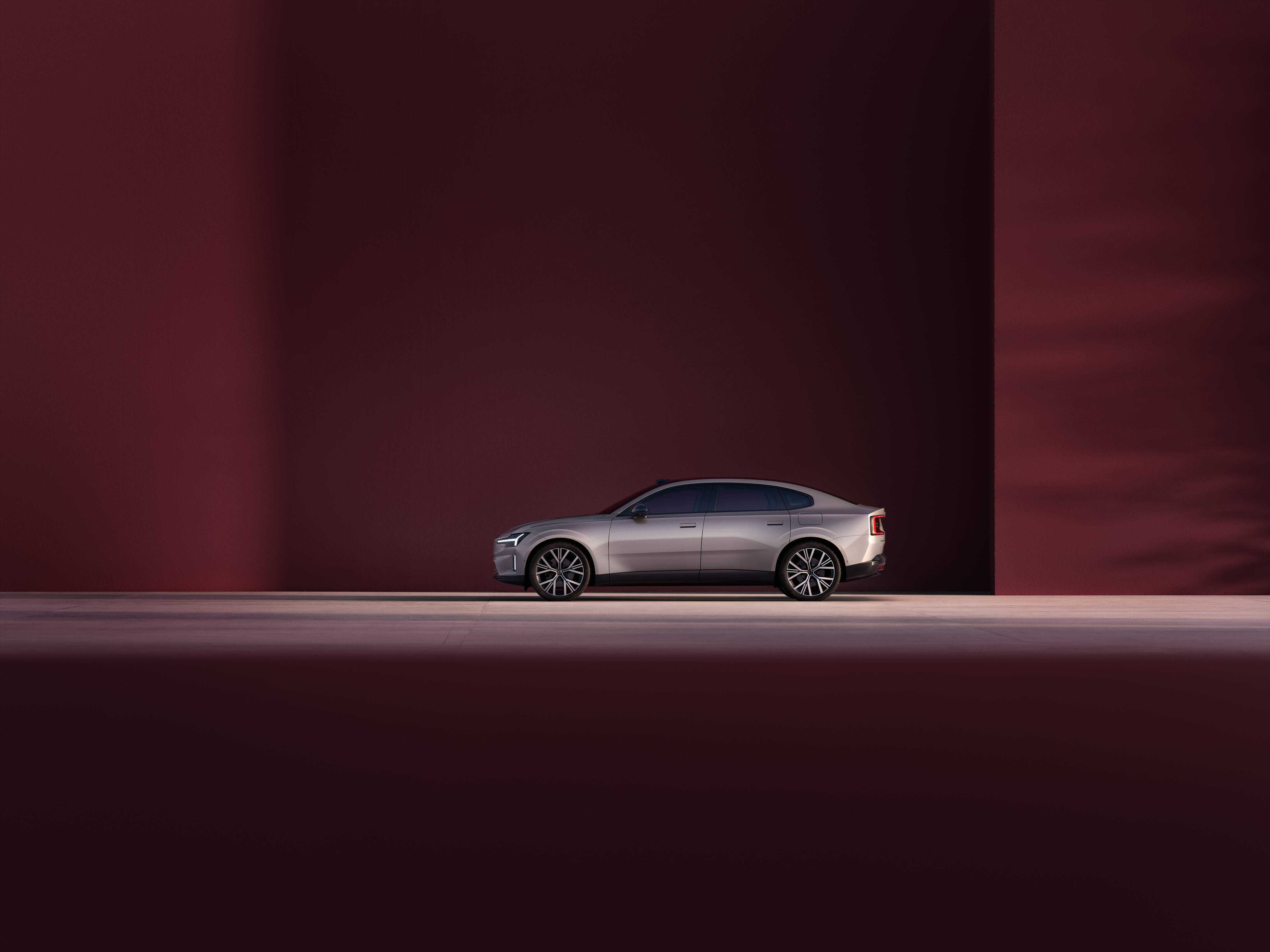 342433_Volvo_ES90_Exterior.jpg