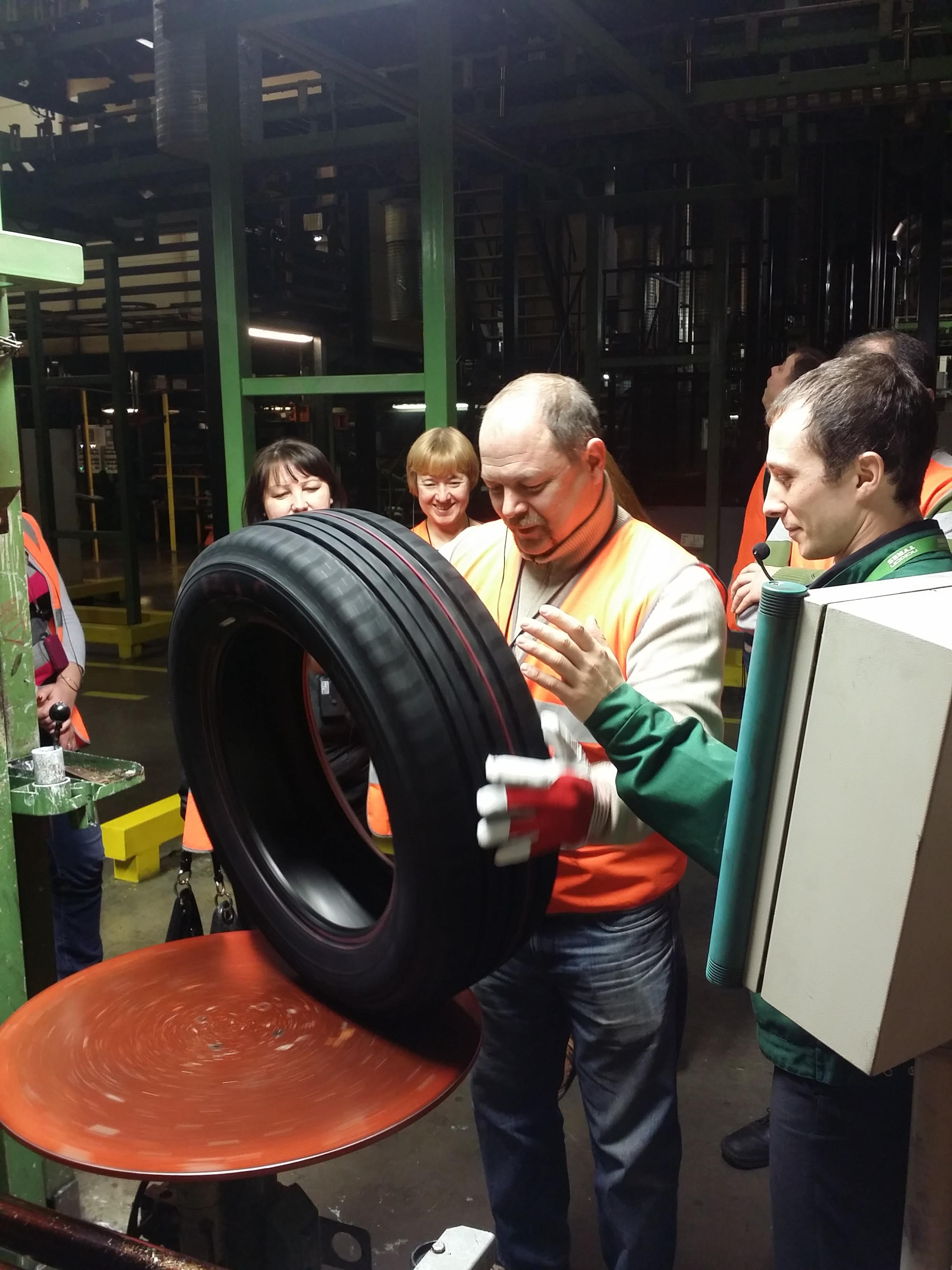 Экскурсия clubvolvo.ru, на завод Nokian Tyres, Всеволожск,