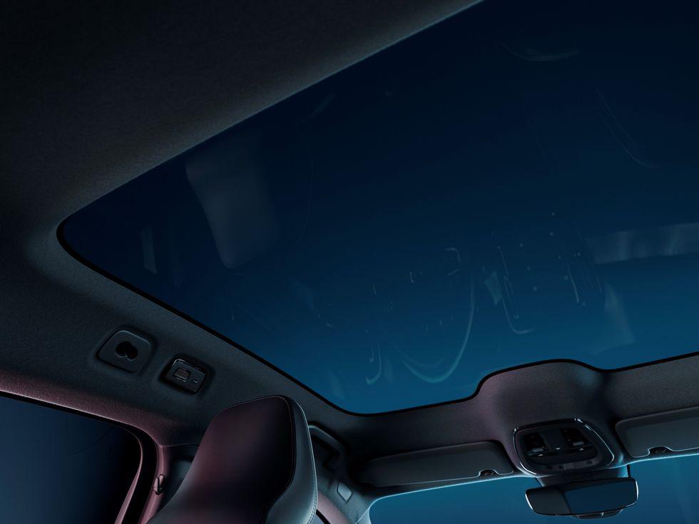 Volvo C40 Recharge, новый Volvo 2022, новый вольво C40,