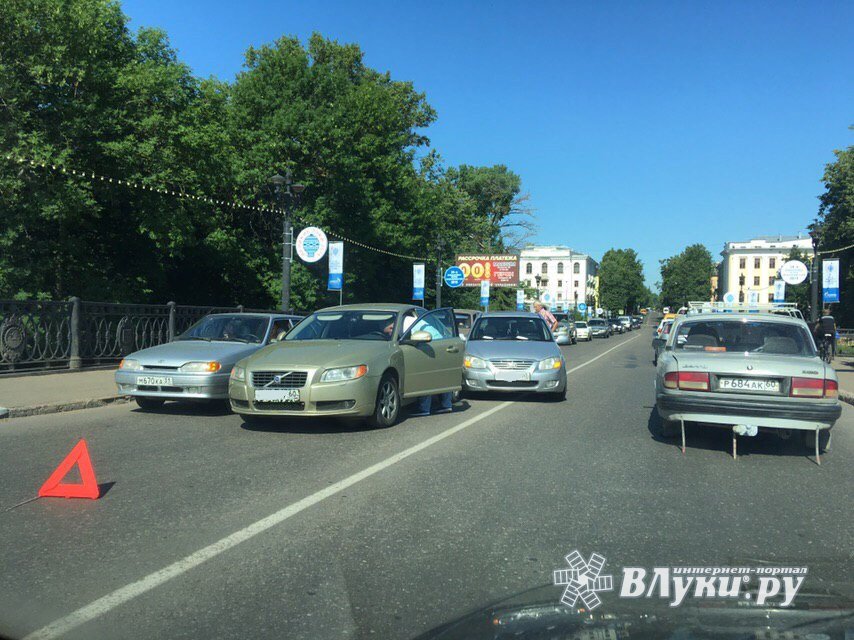www.vluki.ru
